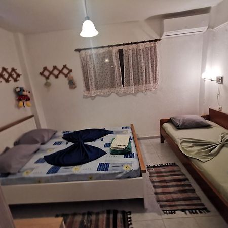 Orange_Blue_Аpartment N2 Near Sea Apartment Ханиоти Екстериор снимка