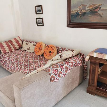 Orange_Blue_Аpartment N2 Near Sea Apartment Ханиоти Екстериор снимка