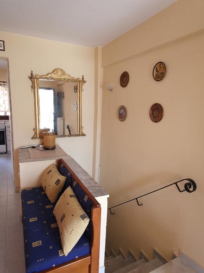Orange_Blue_Аpartment N2 Near Sea Apartment Ханиоти Екстериор снимка