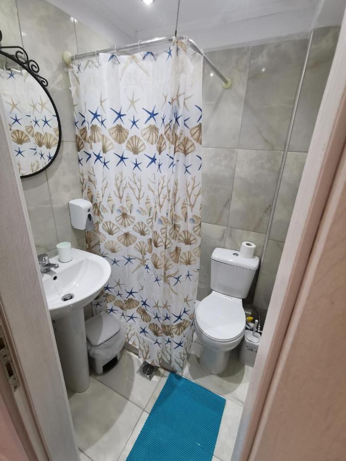Orange_Blue_Аpartment N2 Near Sea Apartment Ханиоти Екстериор снимка